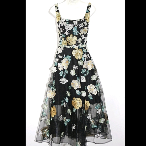 Marchesa Notte Dresses & Skirts - Marchesa Notte Floral Applique 3D Embroidered Tea Length Gown Tulle Size 8